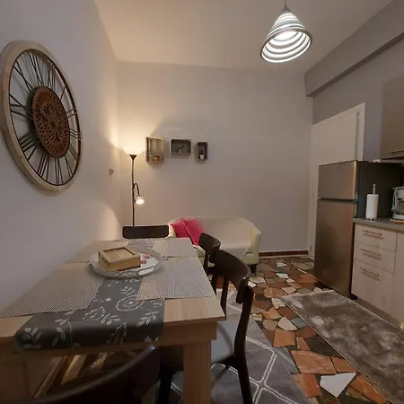 Niki Thalia Viros 1 Lägenhet Kastanéa