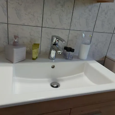 Niki Thalia Viros 1 Lägenhet Kastanéa