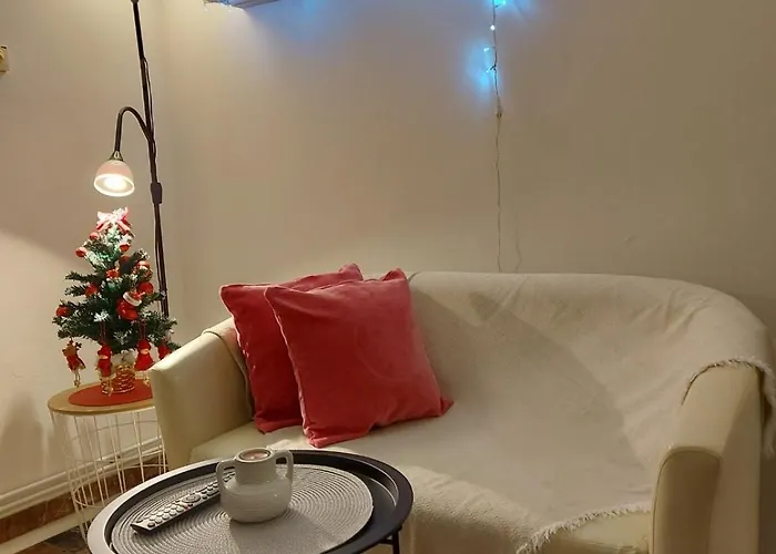 Niki Thalia Viros 1 Apartman *