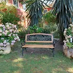 Niki Thalia Viros 1 Apartament